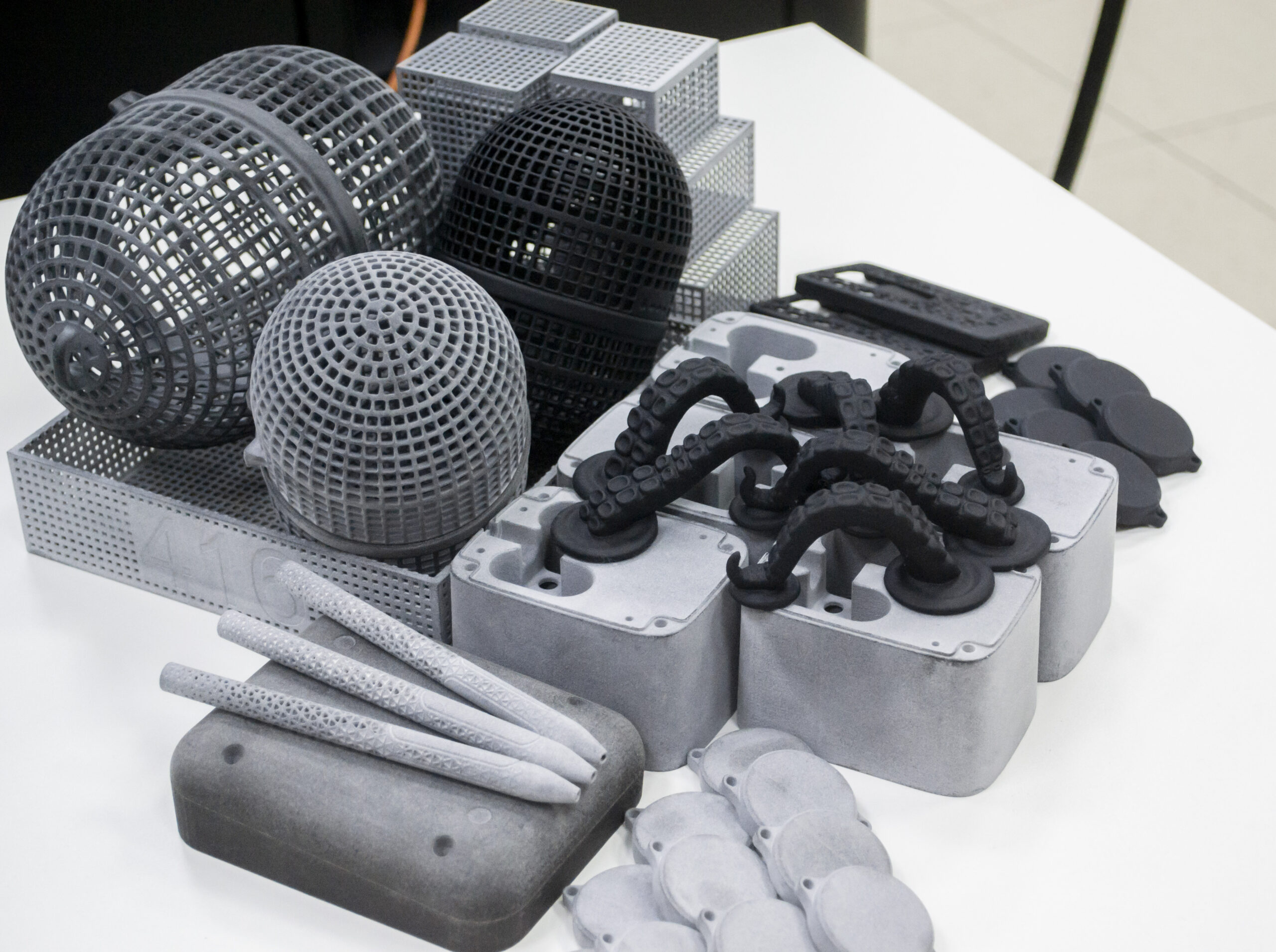Sintered Porous Plastic for Electronics and Consumer Industries